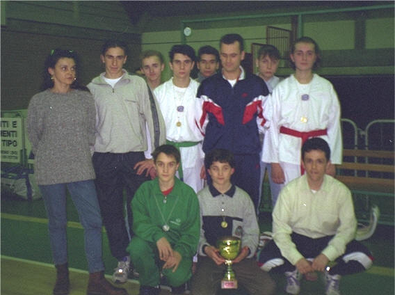 Immagine 7.jpg (182376 byte)